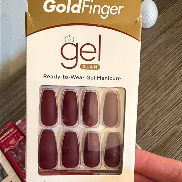 imPRESS Press-On Nails - Pink and Red Collection - Picture 2 of 14